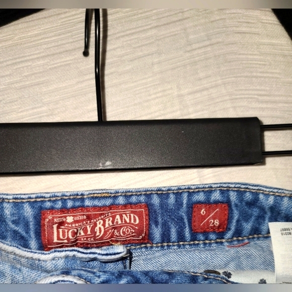 EUC Lucky Brand Light Blue Distressed Jean Shorts - Picture 2 of 5